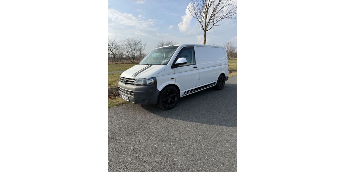 VW T5 Transporter 191.000 km 14.990 &euro; Uetze 31311