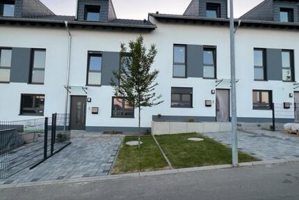 Haus Alzey - 5 Zimmer, 135 m&sup2;, 460.000&euro; | Angebot:26630221