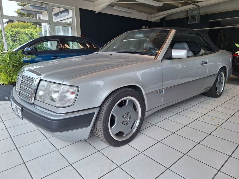 Mercedes-Benz 300 216.100 km 19.900 € Haibach 63808