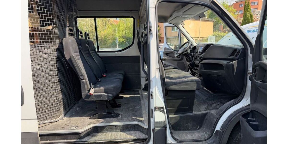 IVECO Andere 198.000 km 21.999 &euro; Niestetal bei Kassel 34266