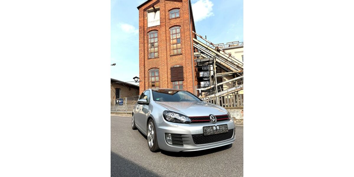 VW Golf 187.000 km 10.999 &euro; Bad liebenwerda 04924
