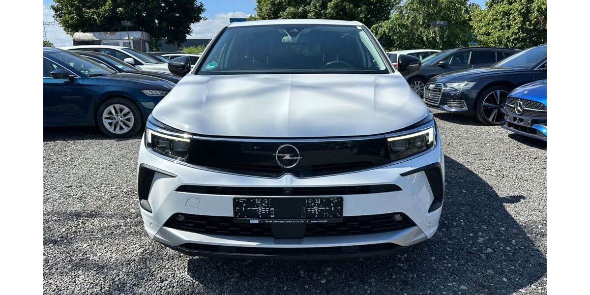 Opel Grandland (X) 119.200 km 14.100 &euro; Berlin 12043