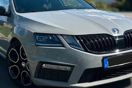 Skoda Octavia 84.000 km 21.990 &euro; Ebermannstadt 91320