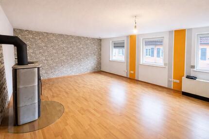 Wohnung Ettenheim - 3 Zimmer, 111 m&sup2;, 1.530&euro; | Angebot:25967874