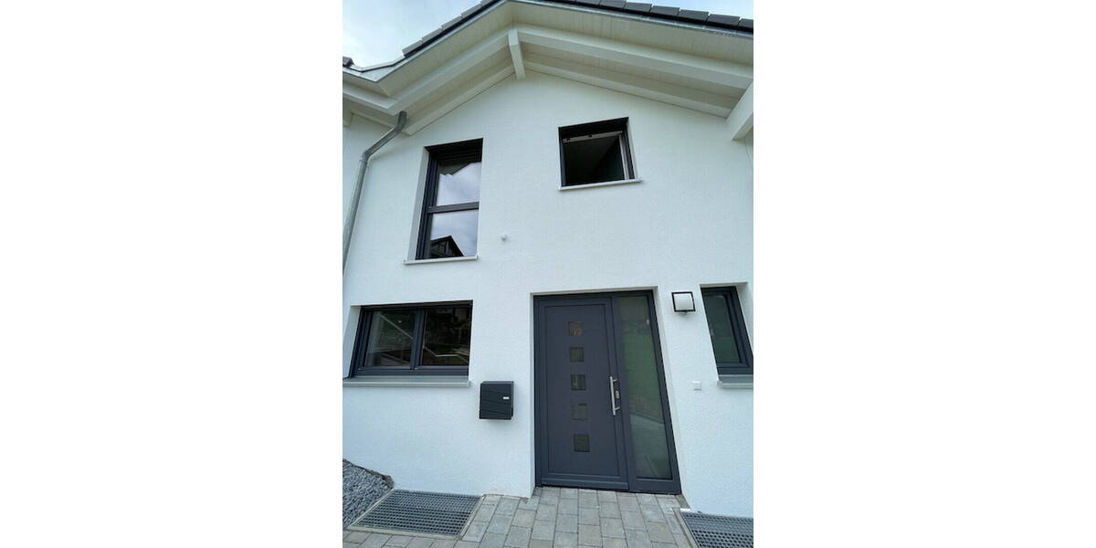Reihenmittelhaus Wehr Öflingen - 5 Zimmer, 160 m&sup2;, 749.000&euro; | Angebot:26106074