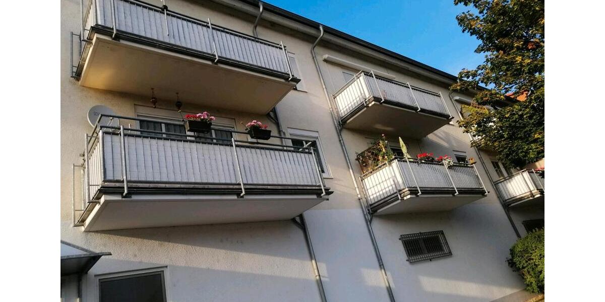Etagenwohnung Dessau-Roßlau Roßlau - 2 Zimmer, 68 m&sup2;, 80.000&euro; | Angebot:25217855
