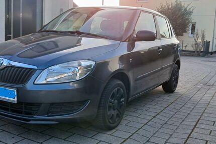 Skoda Fabia 118.600 km 4.750 &euro; Oftersheim 68723