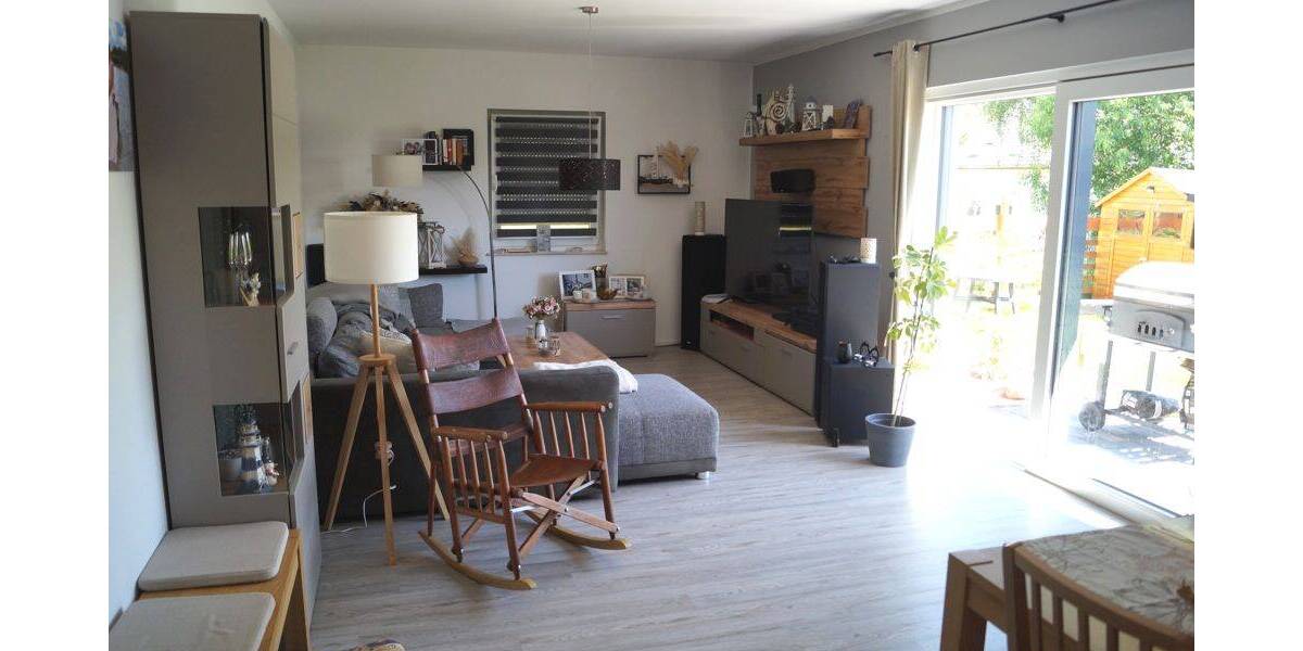 Einfamilienhaus Reichenwalde - 3 Zimmer, 130 m&sup2;, 1.350&euro; | Angebot:26824644