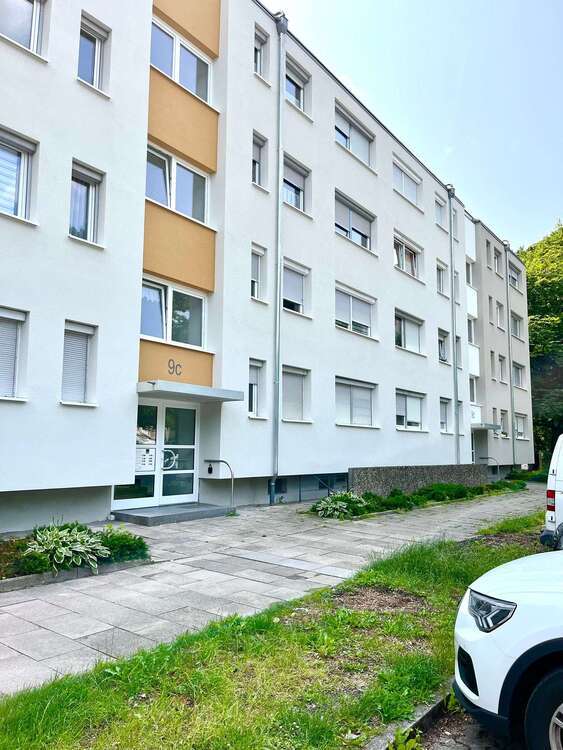 Wohnung zum Kaufen in Karlsruhe 275.000 € 79 m²