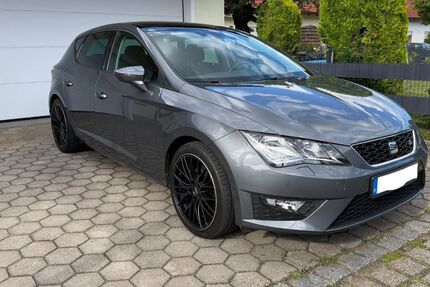 Seat Leon 76.600 km 13.500 &euro; Bogen 94327
