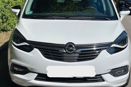 Opel Zafira Tourer 91.500 km 19.900 &euro; München 81927