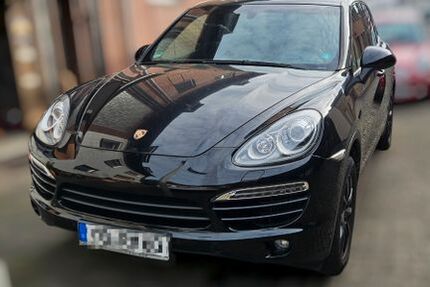 Porsche Cayenne 101.600 km 22.500 &euro; Oberhausen 46147