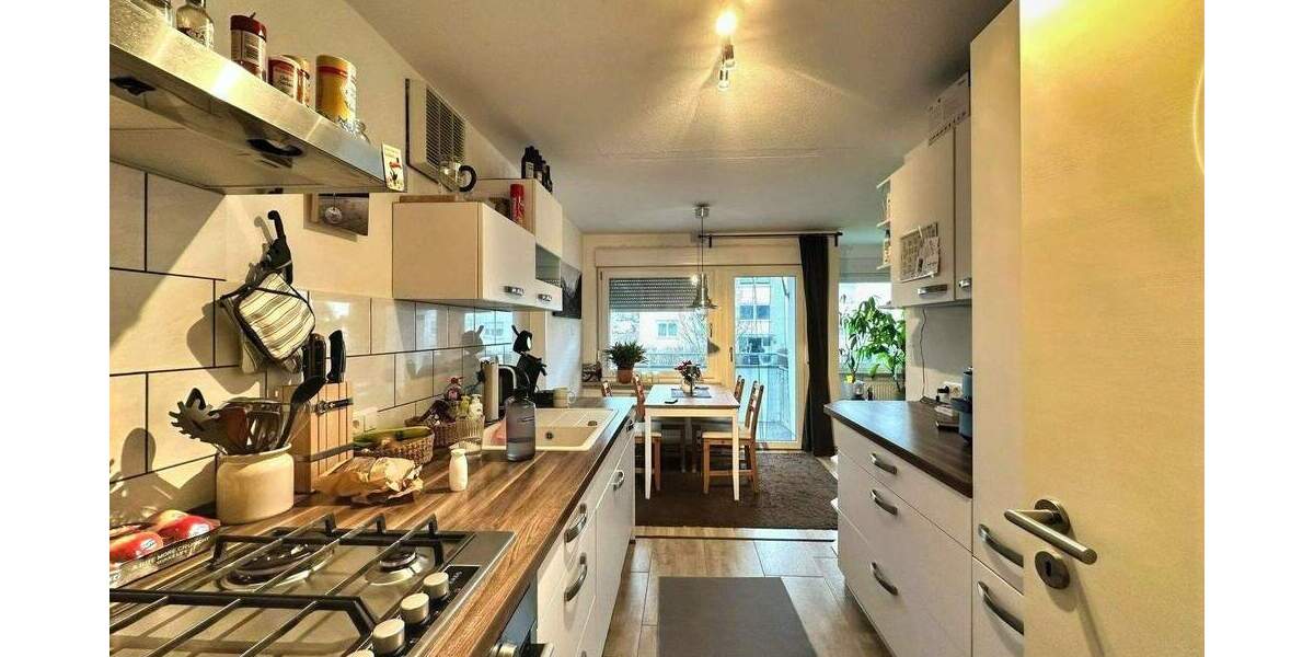 Etagenwohnung Amberg - 3 Zimmer, 77 m&sup2;, 255.000&euro; | Angebot:25687383