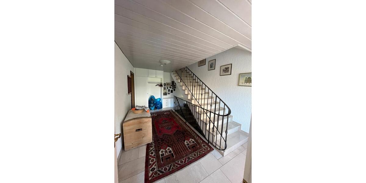 Doppelhaushälfte Augsburg Hochzoll - 5 Zimmer, 180 m&sup2;, 2.000&euro; | Angebot:25994824