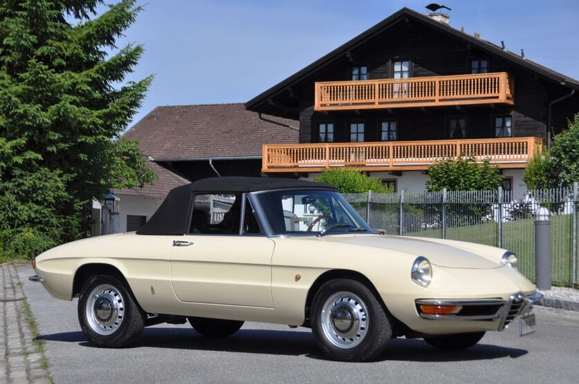 Alfa Romeo Spider 35.250 km 78.500 € Lalling OT Kapfing 94551