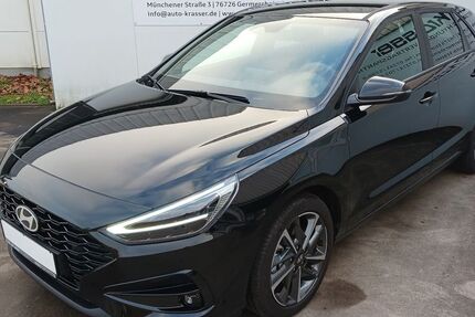 Hyundai i30 2.300 km 25.590 &euro; Ettlingen 76275