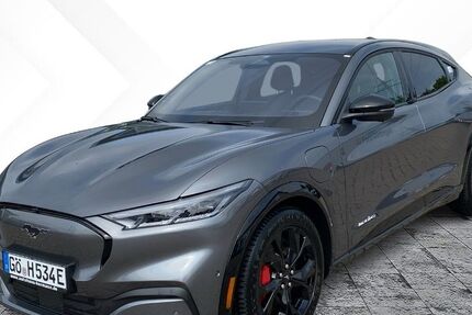 Ford Mustang Mach-E 18.900 km 45.910 € Göttingen 37079