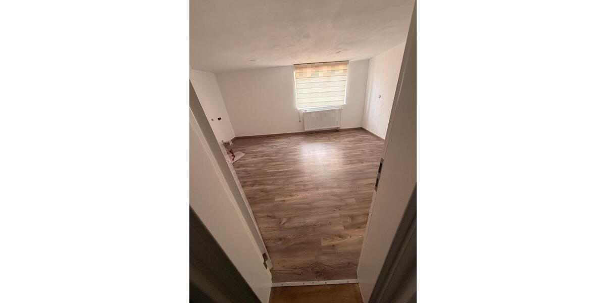 Reihenhaus Giengen an der Brenz - 8 Zimmer, 200 m&sup2;, 479.000&euro; | Angebot:26429111