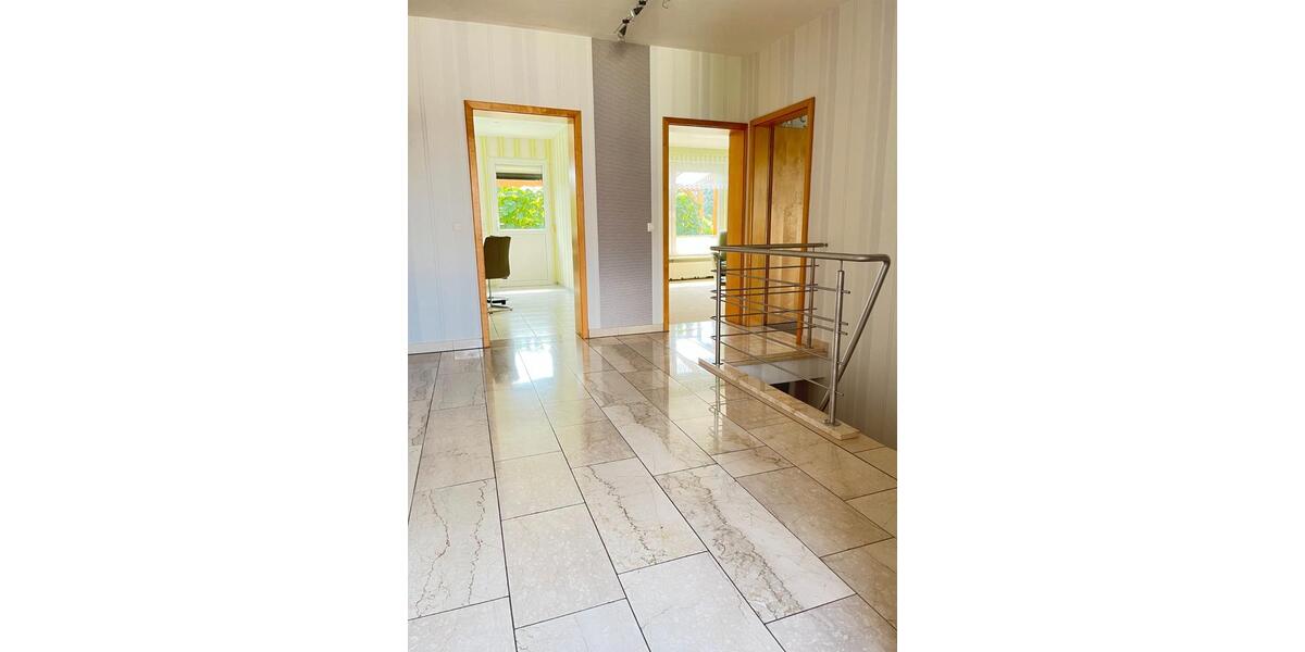 Einfamilienhaus Arendsee (Altmark) - 7 Zimmer, 172 m&sup2;, 230.000&euro; | Angebot:27121343