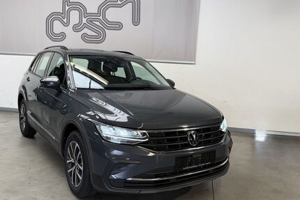 VW Tiguan 157.939 km 17.490 &euro; Maintal bei Frankfurt am Main 63477