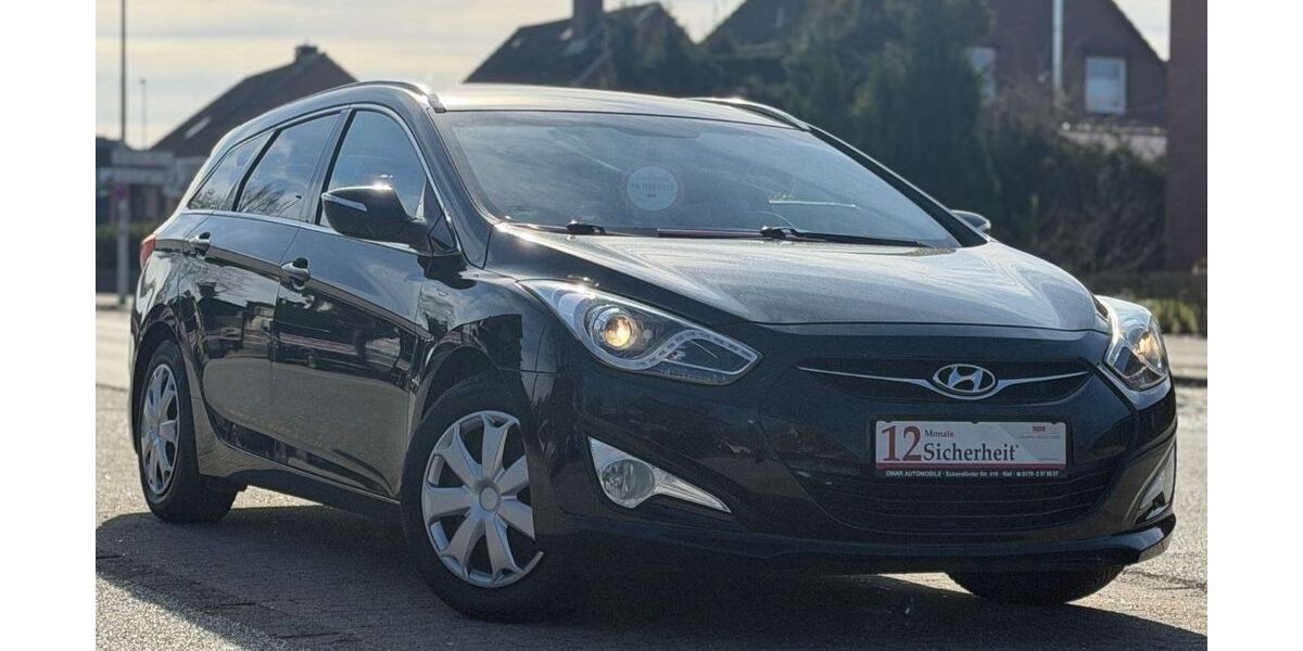 Hyundai i40 189.000 km 5.899 &euro; Kiel OT Suchsdorf 24107