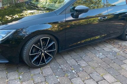 Seat Leon 89.500 km 17.700 &euro; Ehingen 86678