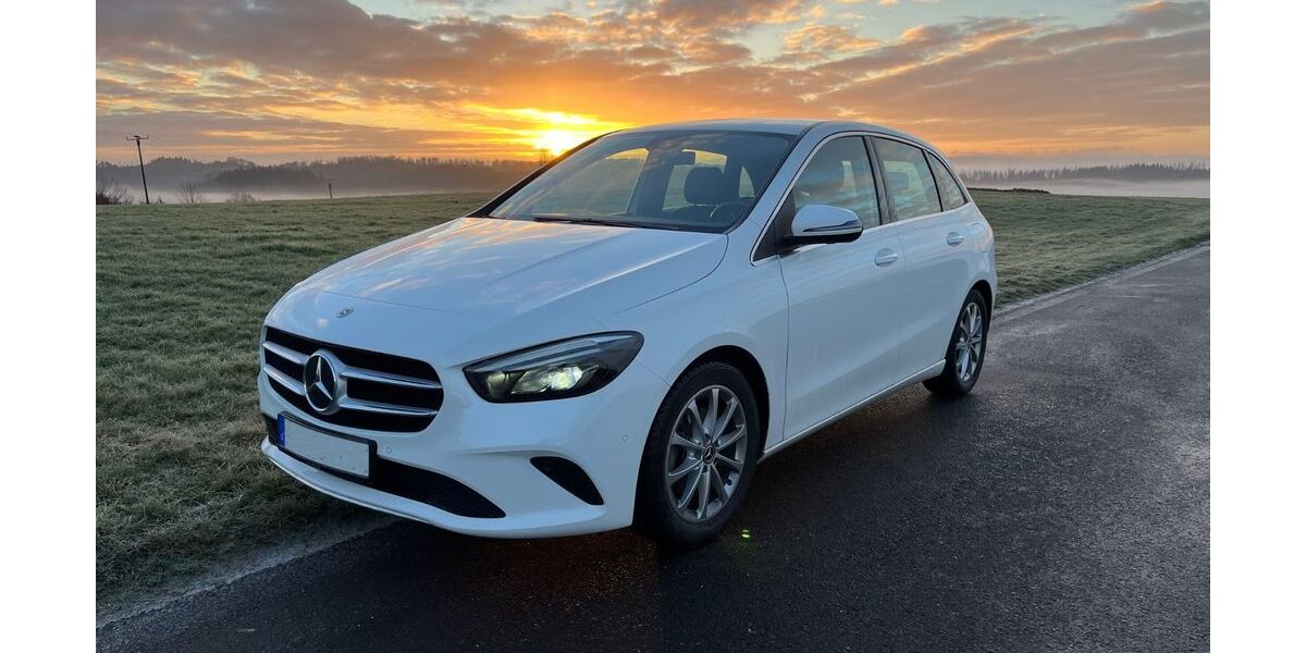 Mercedes-Benz B 200 88.363 km 19.990 &euro; Birken-Honigsessen 57587