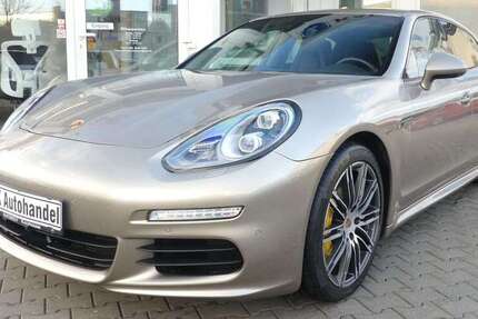 Porsche Panamera 31.376 km 57.890 &euro; München 80687