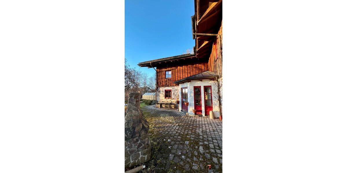 Einfamilienhaus Hohenbrunn - 4.5 Zimmer, 211 m&sup2;, 3.400&euro; | Angebot:24768386