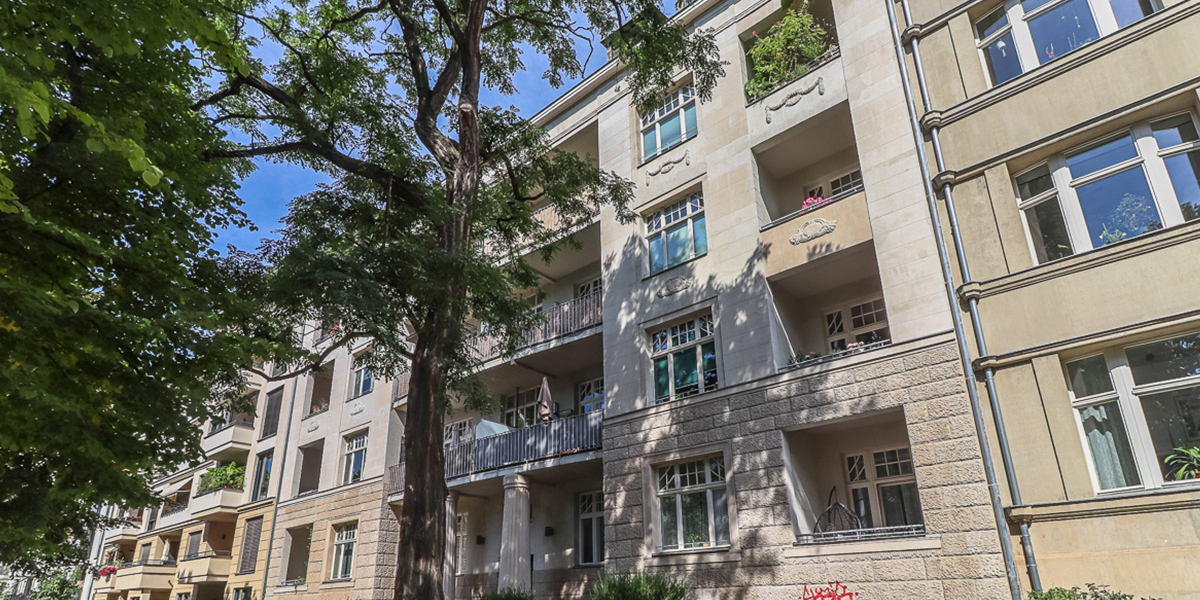ZENTRUM SÜD-OST + 4 RAUM WOHNUNG + 2 BALKONE + AUFZUG + VERMIETET - Etagenwohnung Leipzig Zentrum-Südost | Angebot:27298600