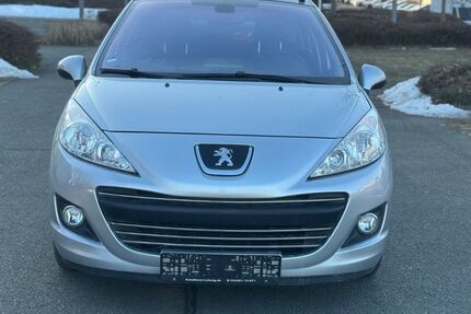 Peugeot 207 91.000 km 5.999 &euro; Chemnitz 09119