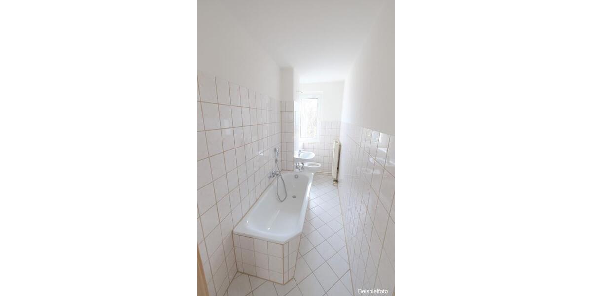 Etagenwohnung Saalfeld (Saale) - 3 Zimmer, 60 m&sup2;, 340&euro; | Angebot:25450980