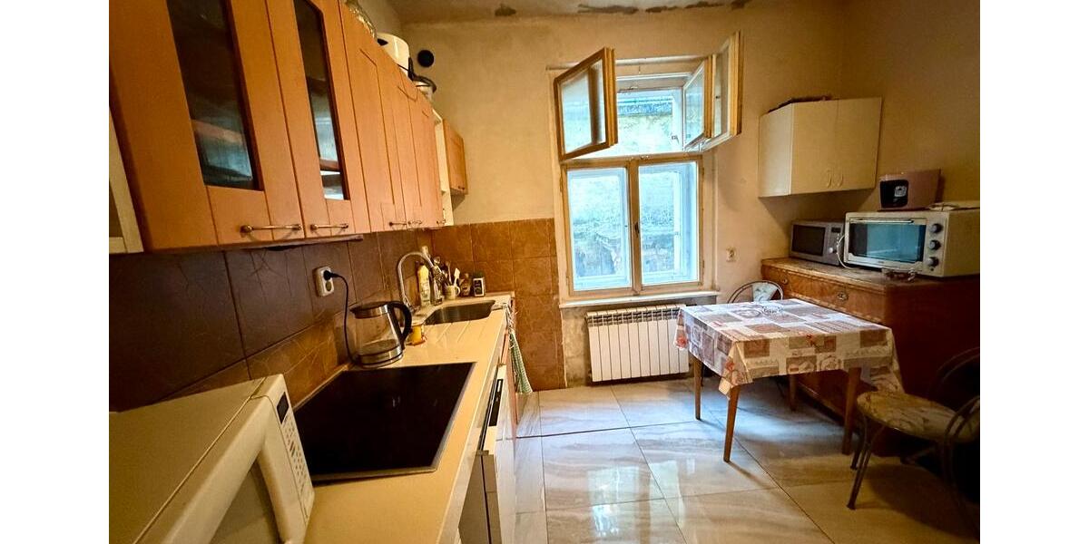 Mehrfamilienhaus, Wohnhaus Arzberg - 9 Zimmer, 240 m&sup2;, 470.000&euro; | Angebot:26977955