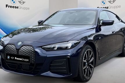 BMW i4 23.666 km 56.490 &euro; Oldenburg 26135