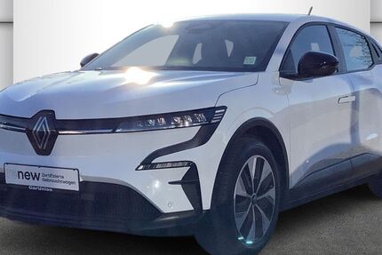 Renault Megane E-TECH 16.019 km 24.495 &euro; Halle 06132