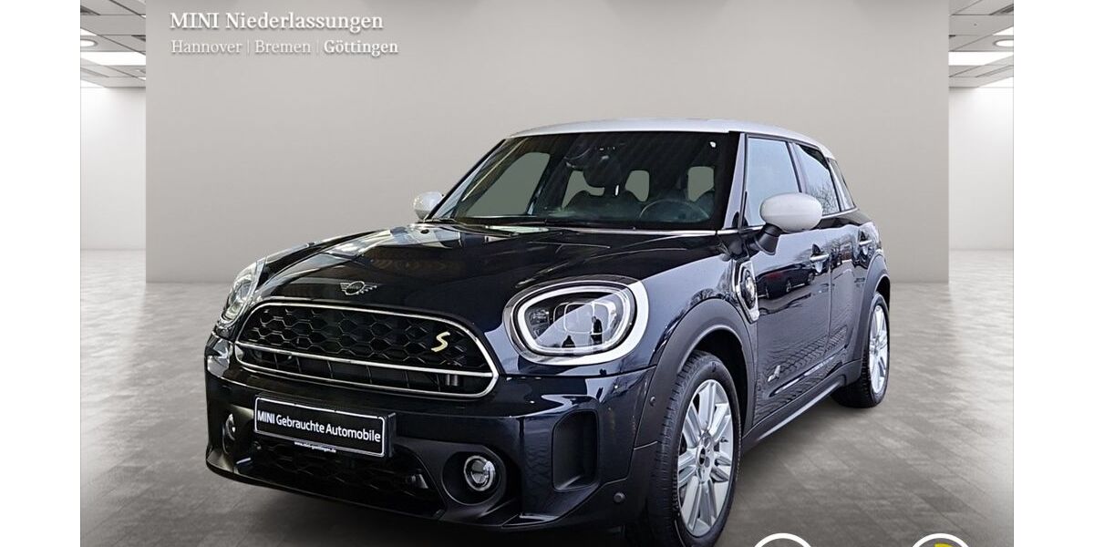 Mini Cooper SE Countryman 52.116 km 27.801 &euro; Göttingen 37081