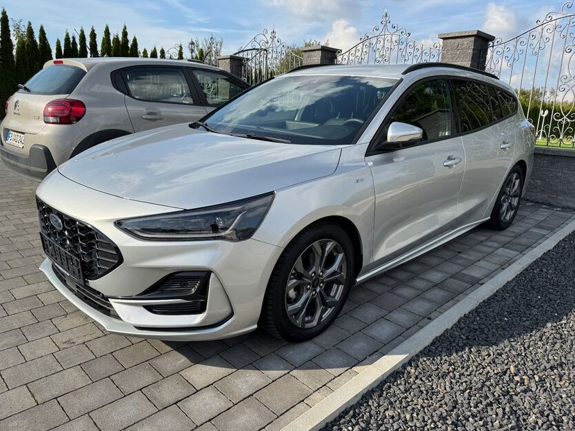 Ford Focus 25.900 km 23.690 € Münzenberg 35516