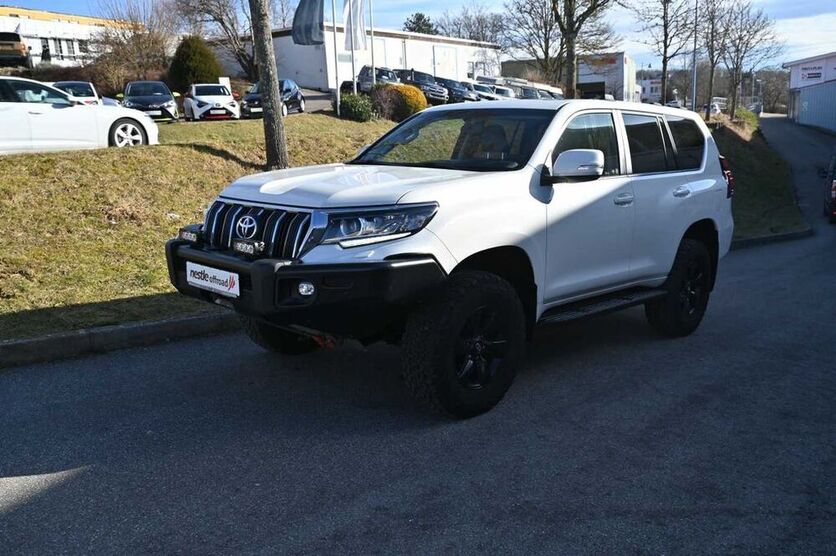 Land Cruiser