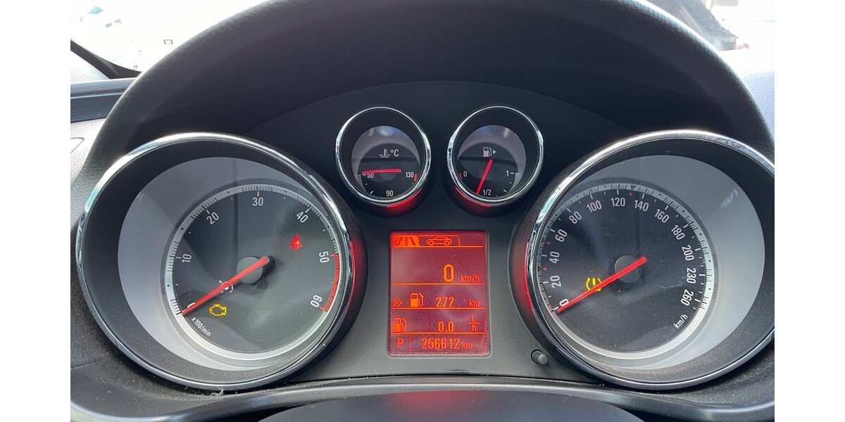 Opel Insignia 250.000 km 2.200 &euro; Falkensee 14612