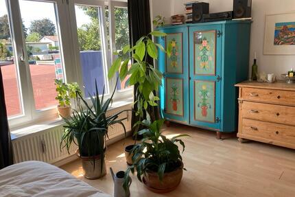 Wohnung zur U n t e r m i e t e Juli