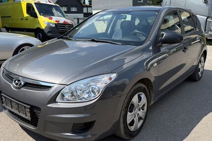 Hyundai i30 170.332 km 2.780 &euro; Krefeld 47809