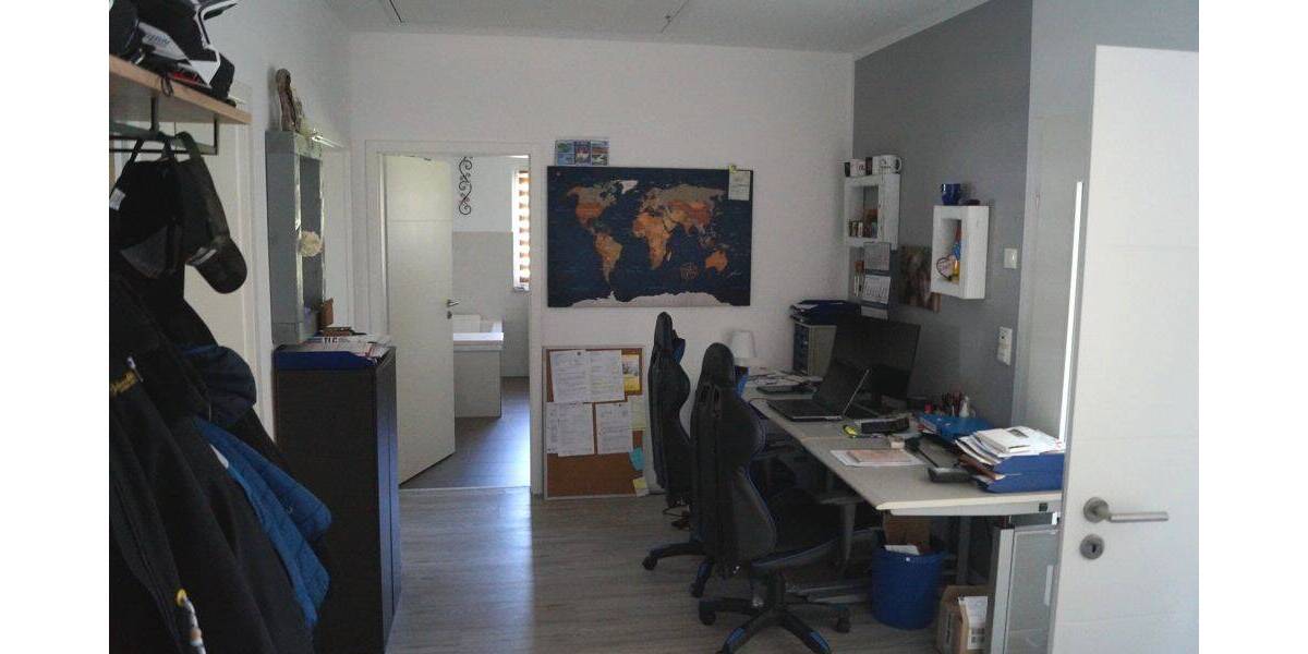 Einfamilienhaus Reichenwalde - 3 Zimmer, 130 m&sup2;, 1.350&euro; | Angebot:26824644