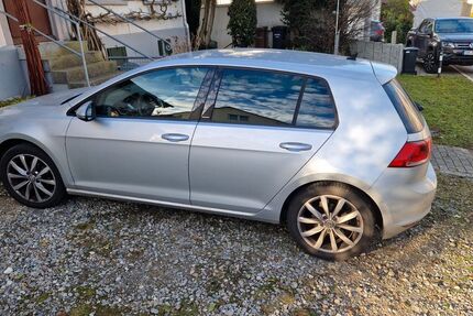 VW Golf 122.500 km 8.999 &euro; Baden-Württemberg - Konstanz 78464