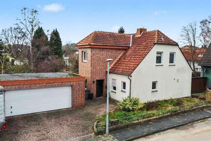 Haus zum Kaufen in Hiddenhausen 245.000 € 162 m² 6 zimmer