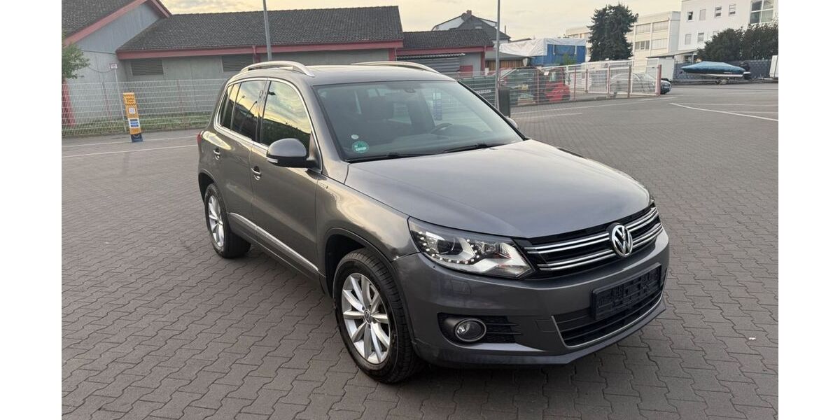 VW Tiguan 181.885 km 9.699 &euro; Wiesbaden 65189