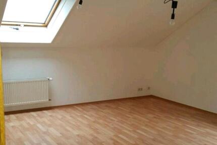 Gemütliche Wohnung zu Vermieten 3 zimmer