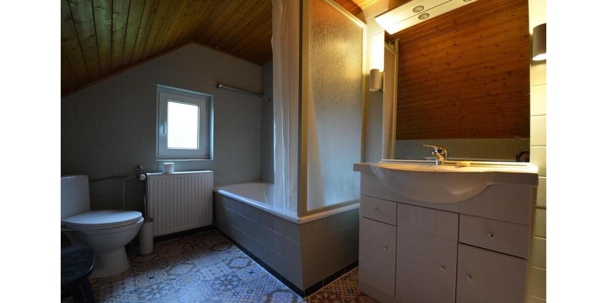 Einfamilienhaus Gerolstein - 7 Zimmer, 128 m&sup2;, 139.000&euro; | Angebot:27148210