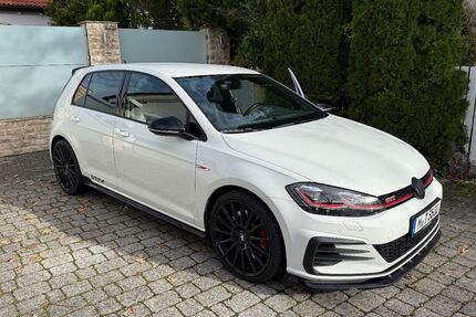 VW Golf 84.700 km 21.999 &euro; Poing 85586