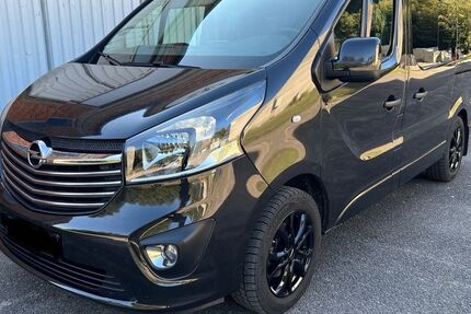 Opel Vivaro 98.000 km 22.000 € Schwerin 19055