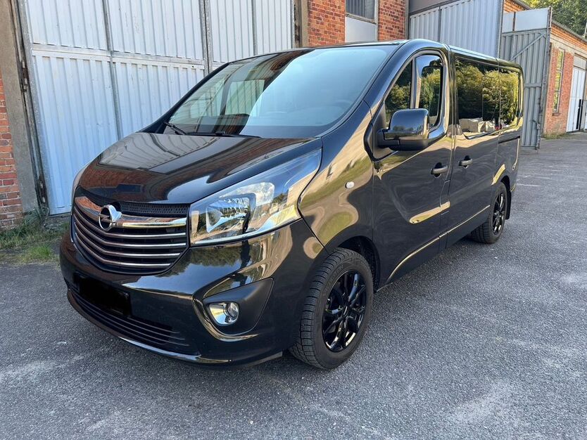 Opel Vivaro 98.000 km 22.000 € Schwerin 19055